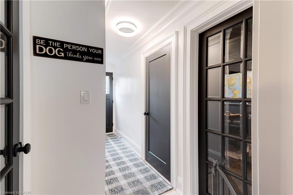 4190 Spruce Avenue, Burlington, ON - Indoor Photo Showing Other Room