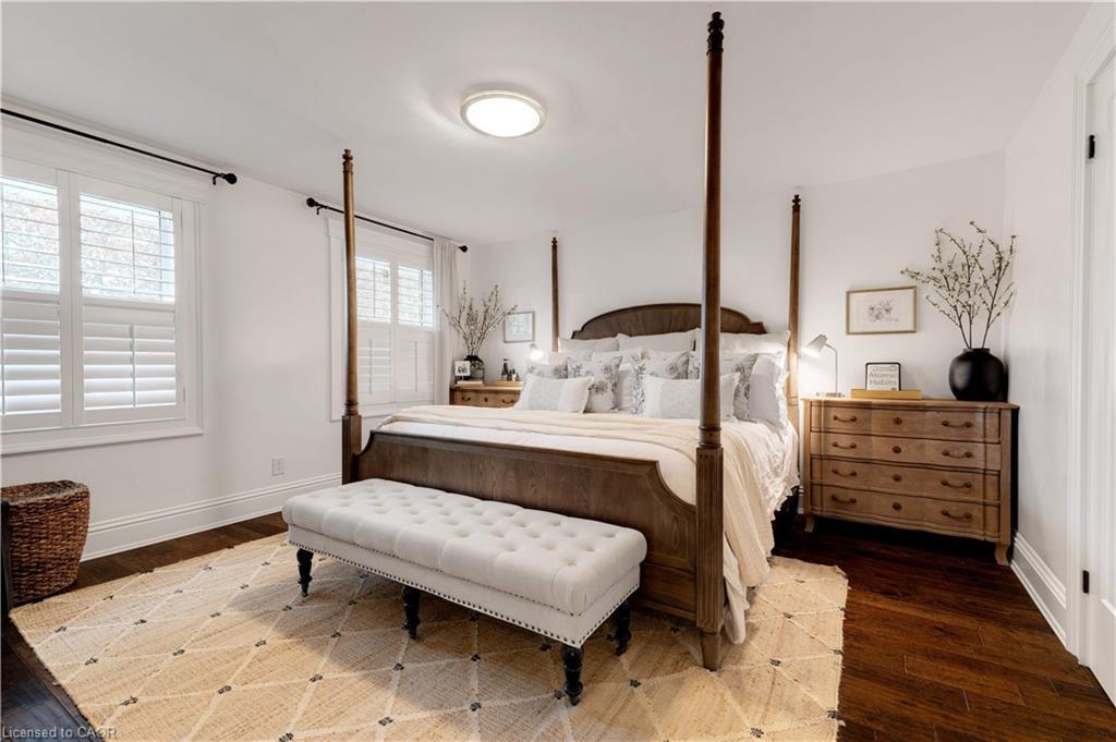 4190 Spruce Avenue, Burlington, ON - Indoor Photo Showing Bedroom