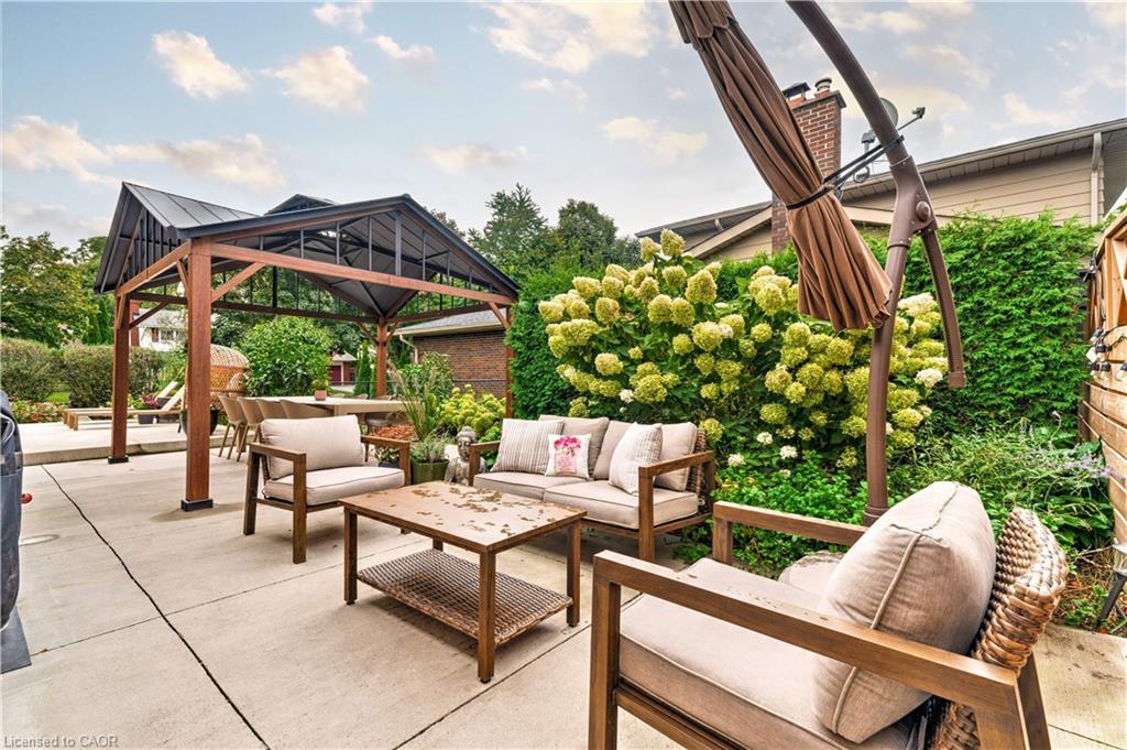 4190 Spruce Avenue, Burlington, ON - Outdoor With Exterior