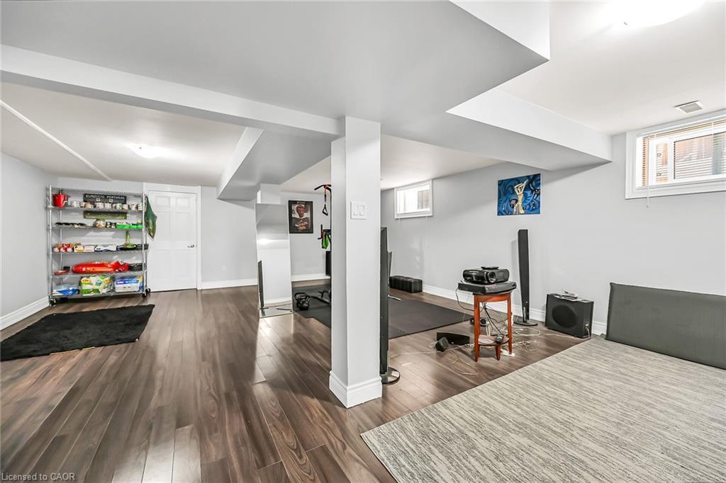 28 Tara Court, Hamilton, ON - Indoor