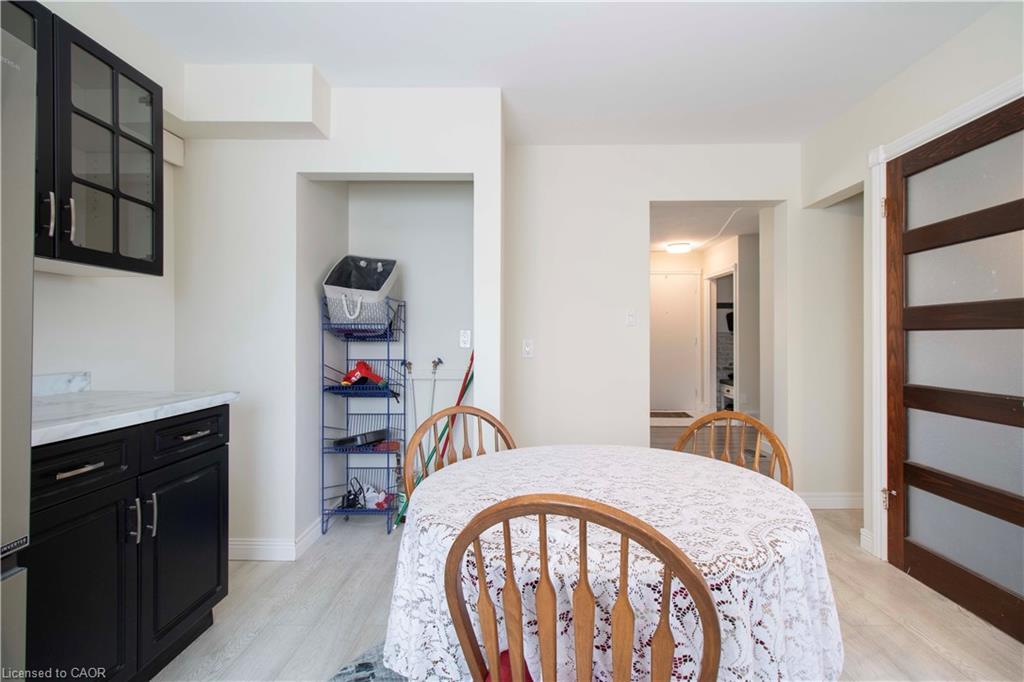 187 Clover Place, Kitchener, ON - Indoor Photo Showing Bedroom