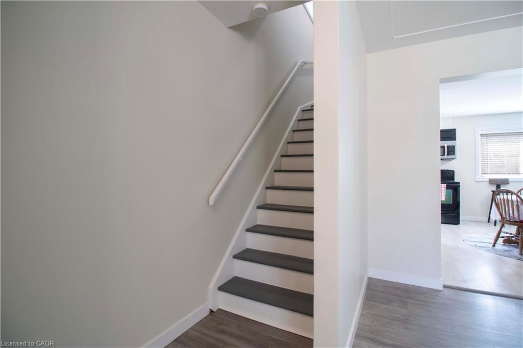 187 Clover Place, Kitchener, ON - Indoor Photo Showing Other Room