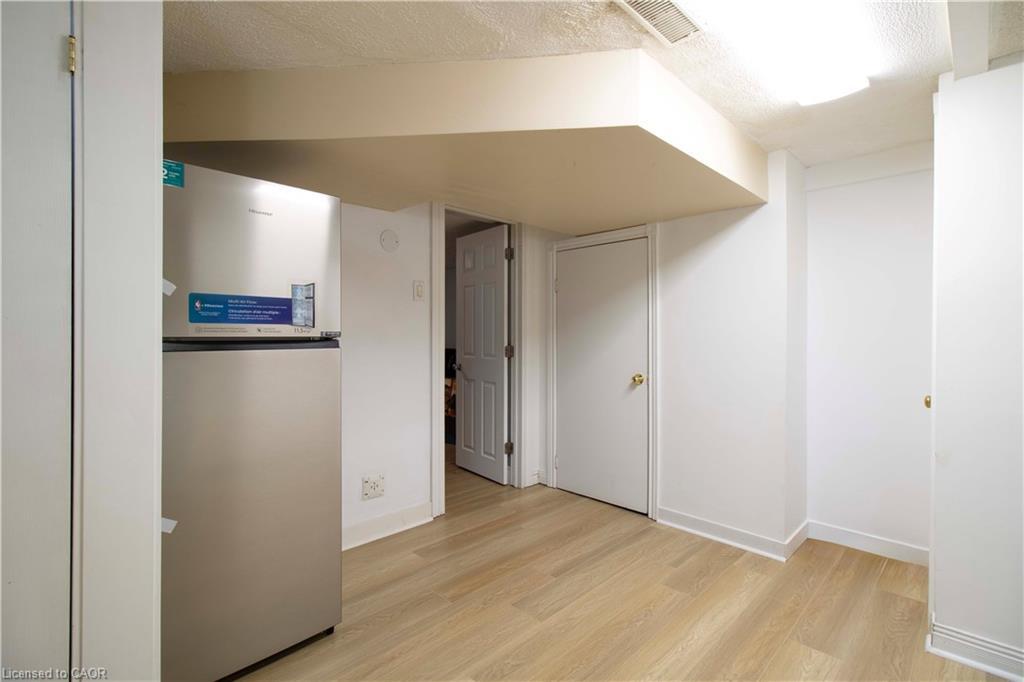 187 Clover Place, Kitchener, ON - Indoor Photo Showing Other Room