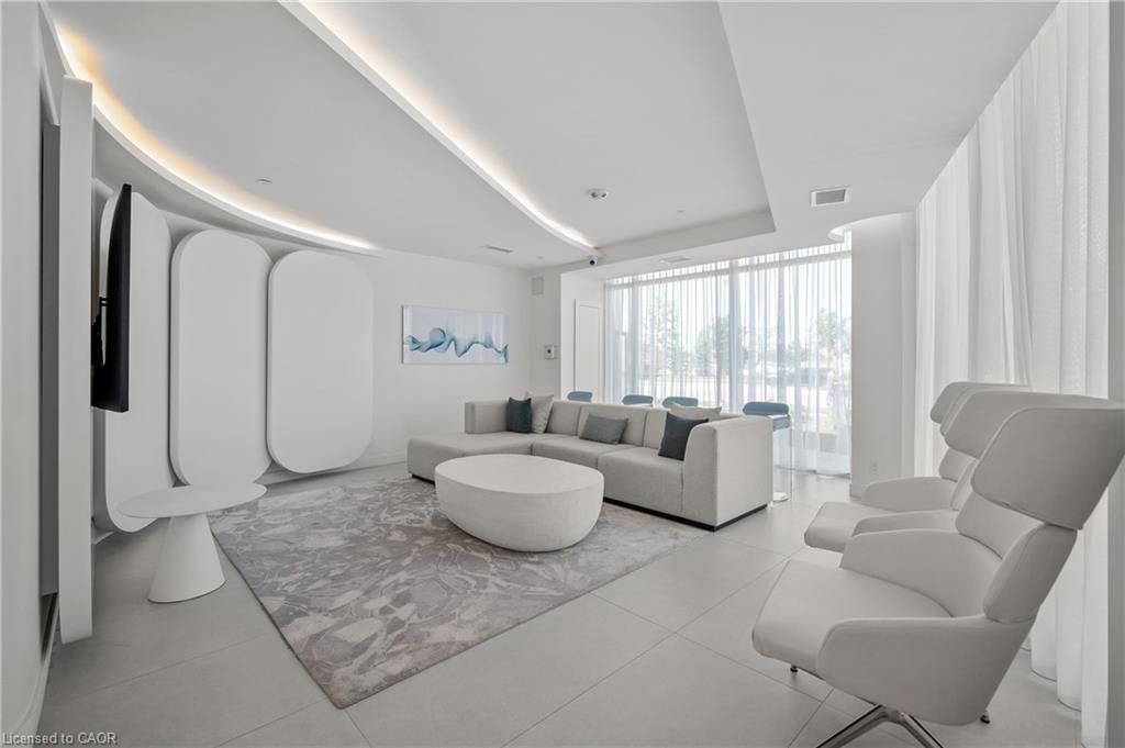 B602-3200 Dakota Common, Burlington, ON - Indoor