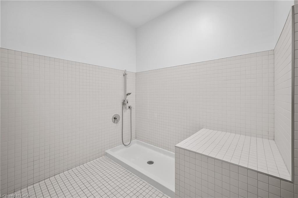 B602-3200 Dakota Common, Burlington, ON - Indoor