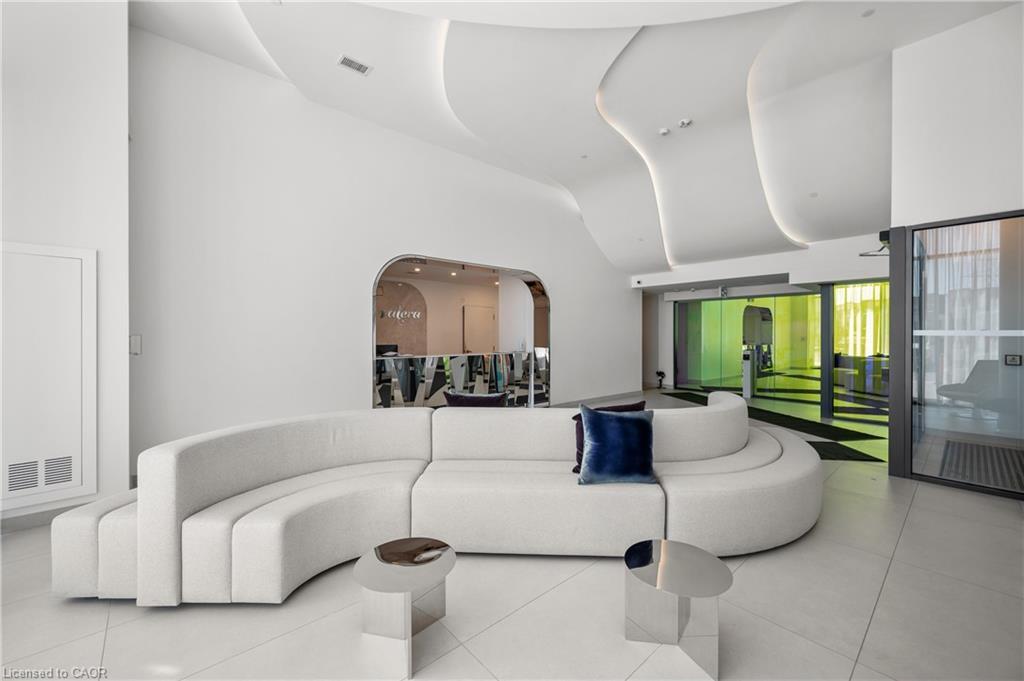 B602-3200 Dakota Common, Burlington, ON - Indoor