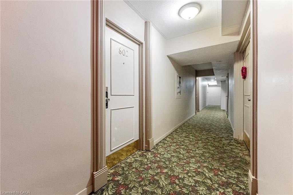 802-851 Queenston Road, Hamilton, ON - Indoor Photo Showing Other Room
