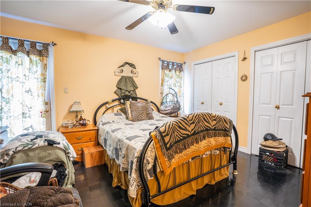 40 Balsam Street, Welland, ON - Indoor Photo Showing Bedroom