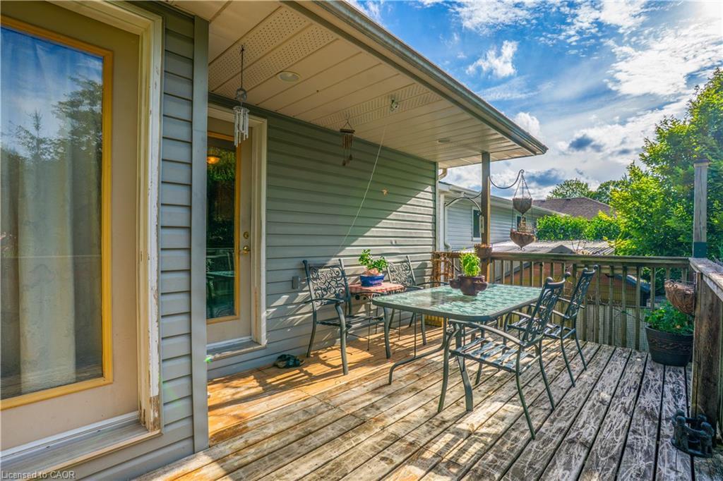 40 Balsam Street, Welland, ON - Outdoor With Deck Patio Veranda With Exterior