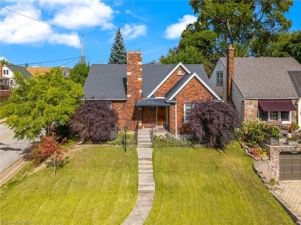 5201 Valley Way, Niagara Falls, ON - Outdoor