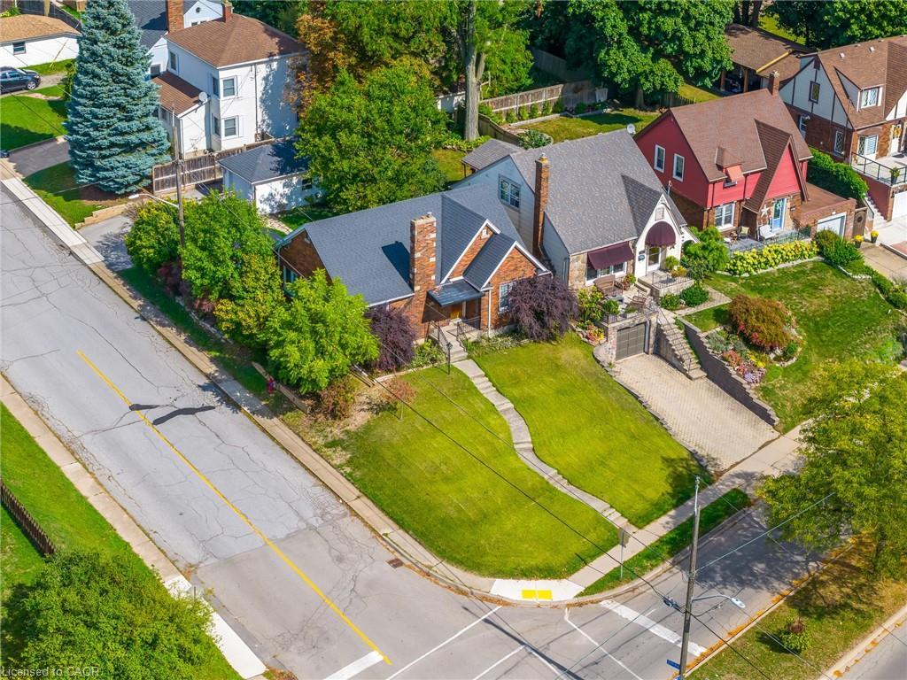 5201 Valley Way, Niagara Falls, ON - Outdoor