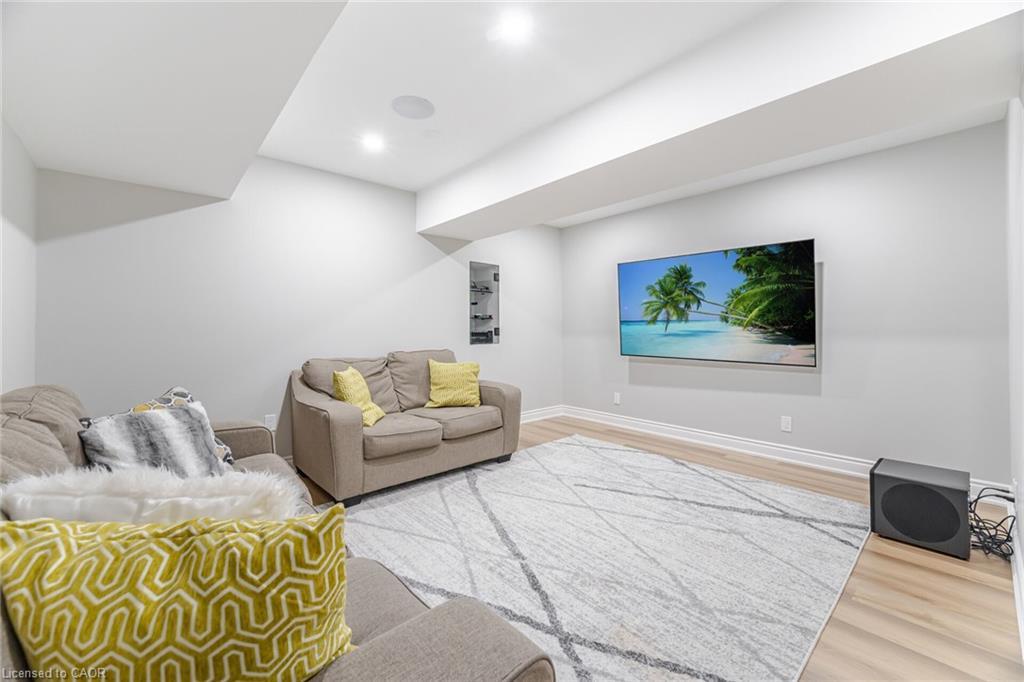 4 Deer View Ridge, Puslinch, ON - Indoor