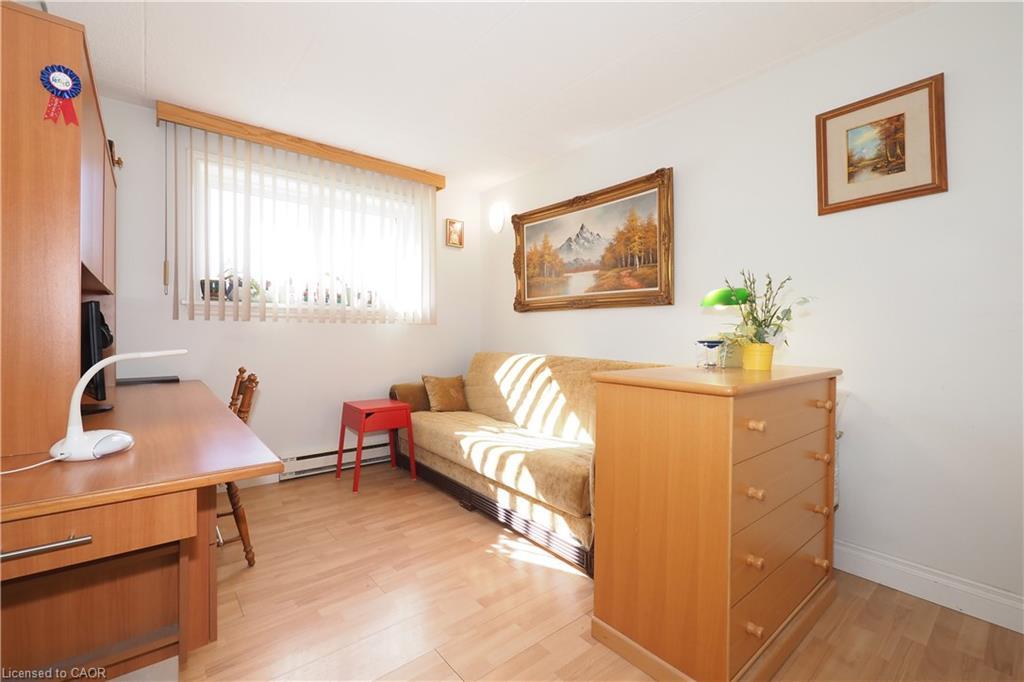 105-71 Vanier Drive, Kitchener, ON - Indoor