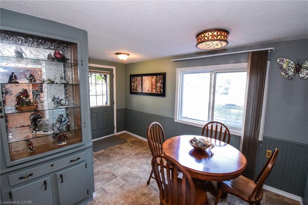 802 John Street, Dunnville, ON - Indoor Photo Showing Dining Room