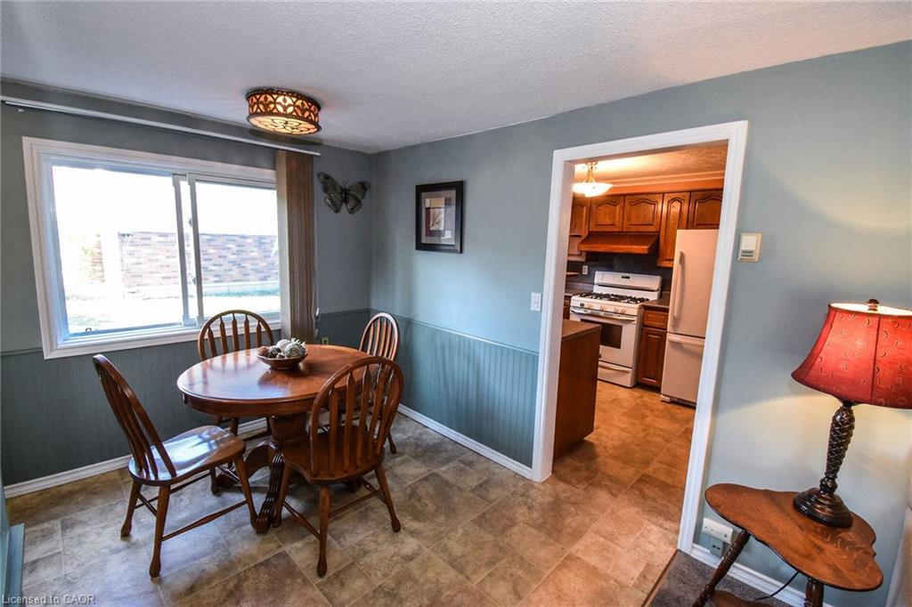 802 John Street, Dunnville, ON - Indoor Photo Showing Dining Room