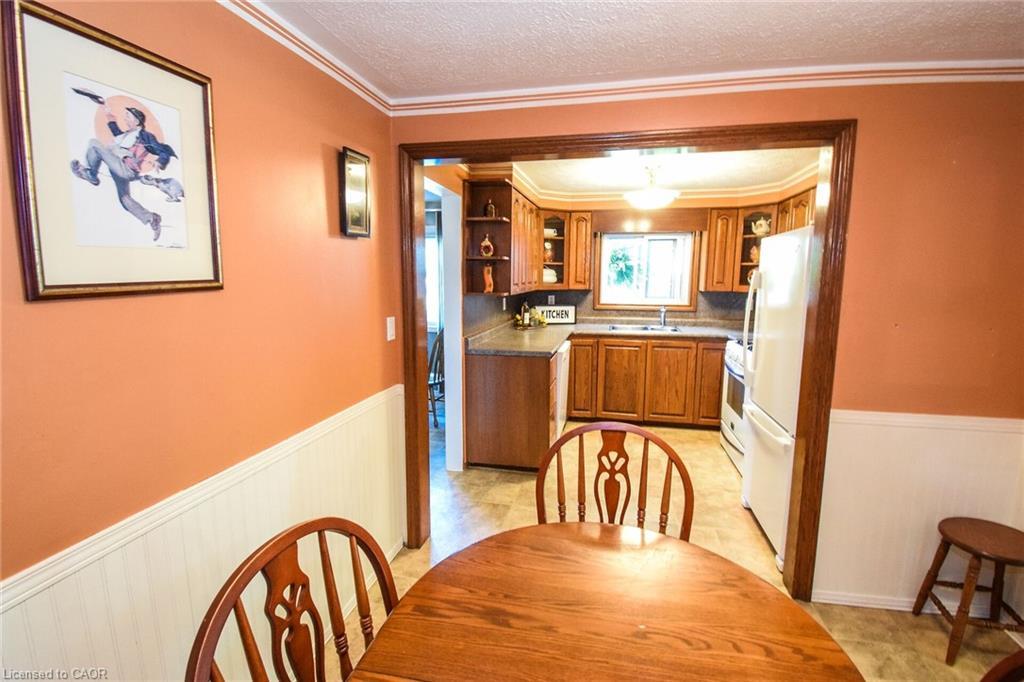 802 John Street, Dunnville, ON - Indoor