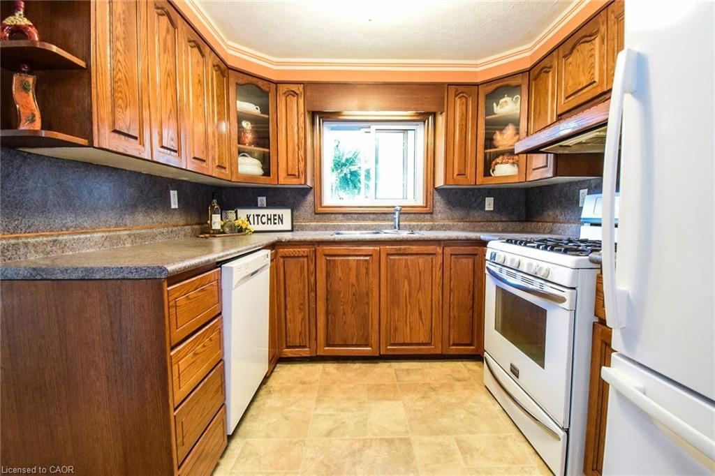 802 John Street, Dunnville, ON - Indoor Photo Showing Kitchen
