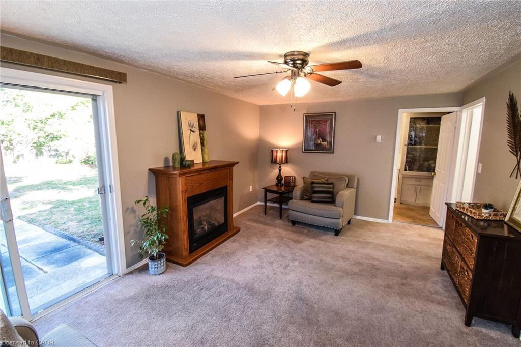 802 John Street, Dunnville, ON - Indoor Photo Showing Living Room With Fireplace