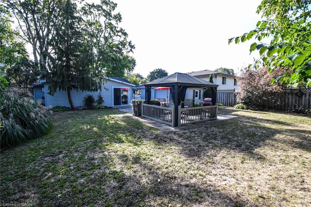 802 John Street, Dunnville, ON - Outdoor