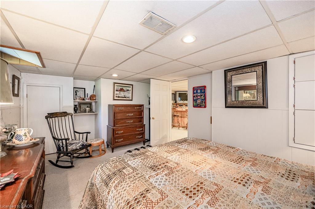 557 Stillwater Crescent, Burlington, ON - Indoor