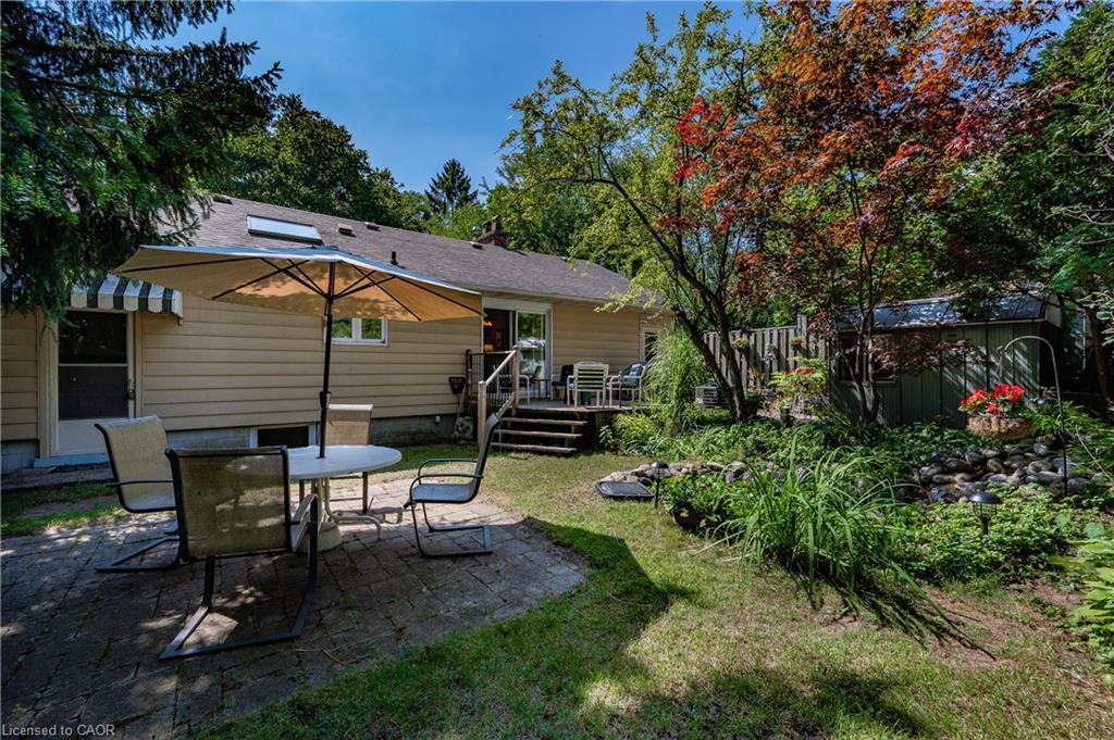 557 Stillwater Crescent, Burlington, ON - Outdoor With Deck Patio Veranda