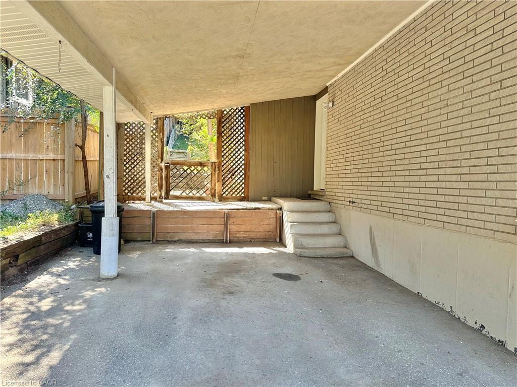 8 Howard Street, Simcoe, ON - Outdoor With Exterior