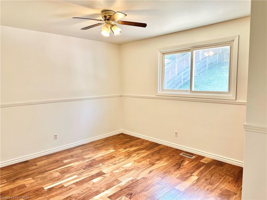 8 Howard Street, Simcoe, ON - Indoor Photo Showing Other Room