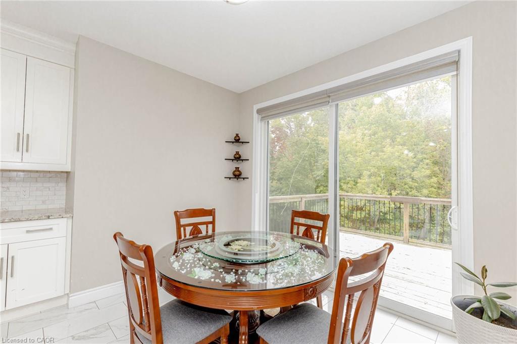 263 Wedgewood Drive, Woodstock, ON - Indoor Photo Showing Dining Room