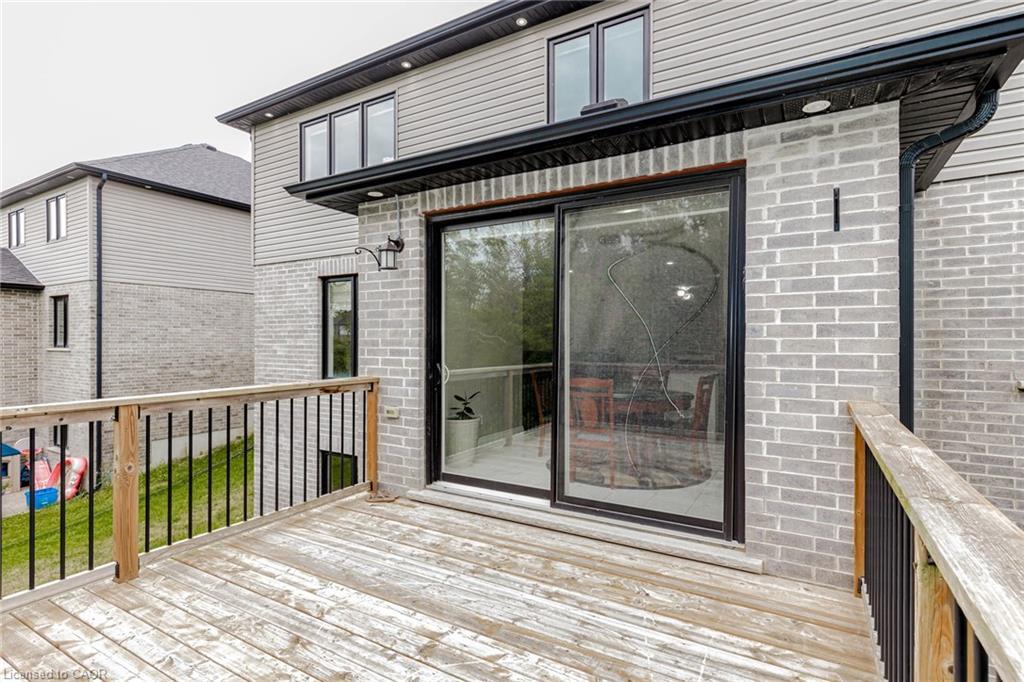 263 Wedgewood Drive, Woodstock, ON - Outdoor With Exterior