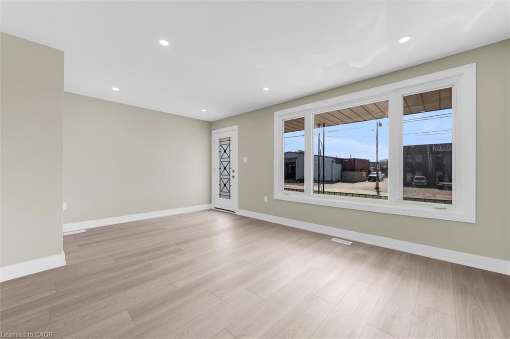 1965 Brampton Street, Hamilton, ON - Indoor