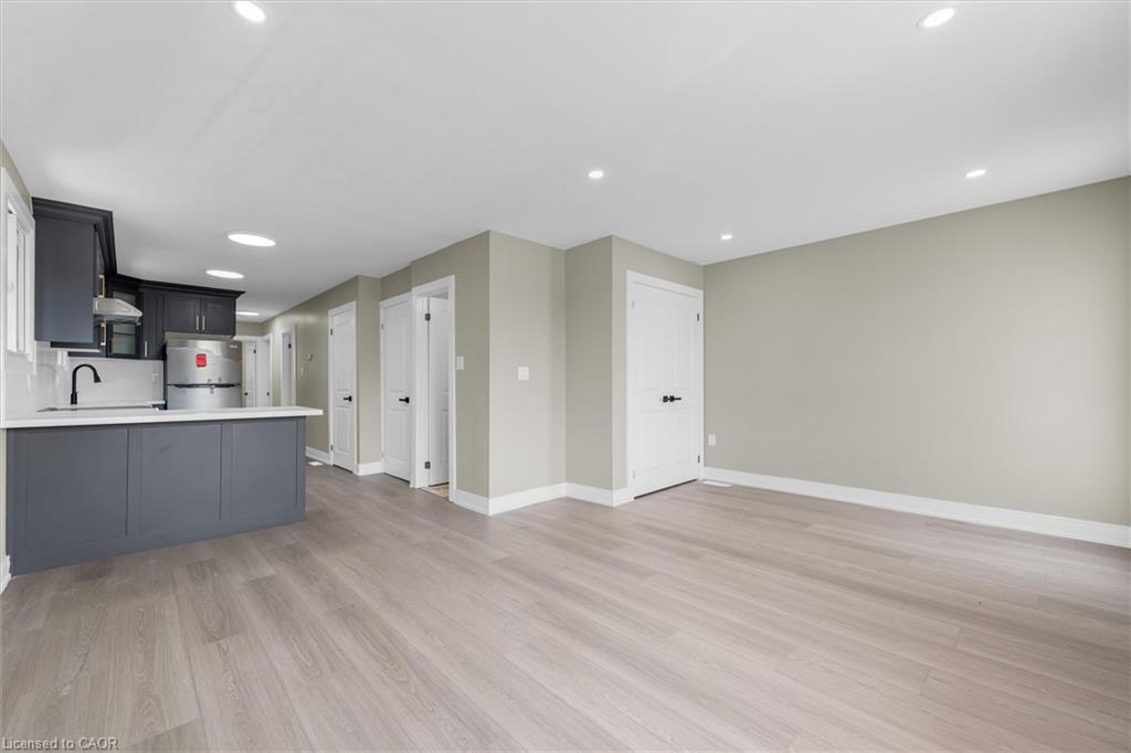 1965 Brampton Street, Hamilton, ON - Indoor Photo Showing Other Room