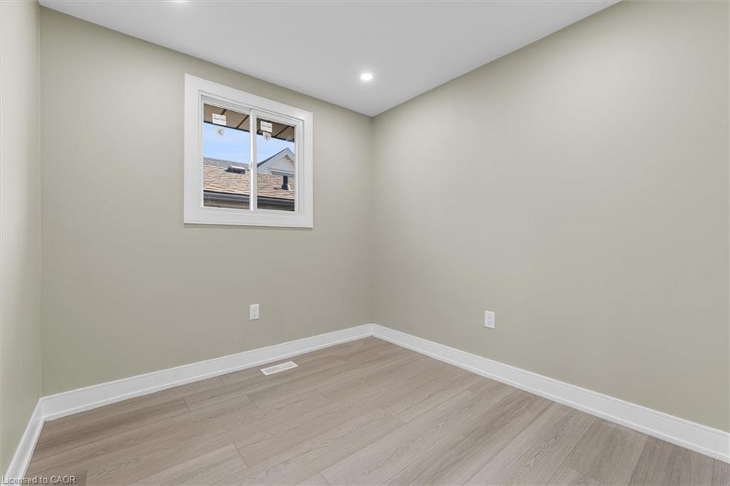 1965 Brampton Street, Hamilton, ON - Indoor Photo Showing Other Room