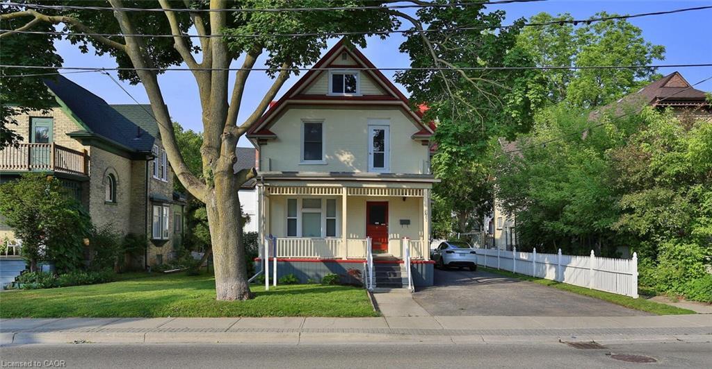 127 Duke Street E, Kitchener, ON - Outdoor With Facade