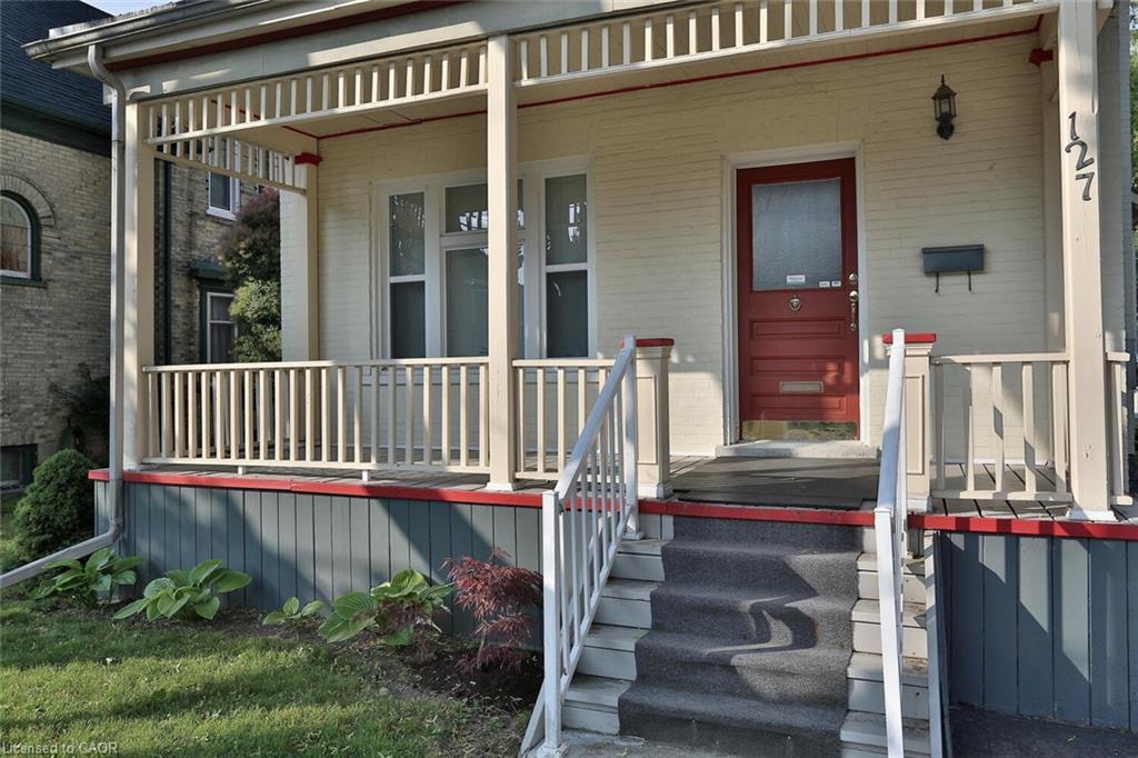 127 Duke Street E, Kitchener, ON - Outdoor