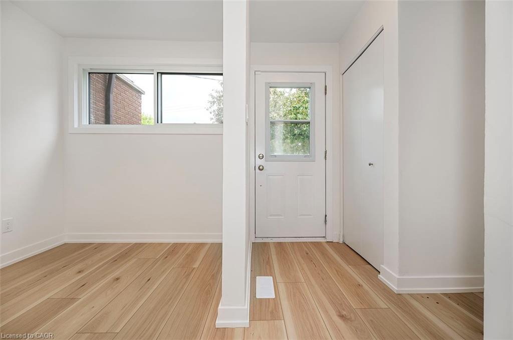 73 Woodman Drive N, Hamilton, ON - Indoor Photo Showing Other Room