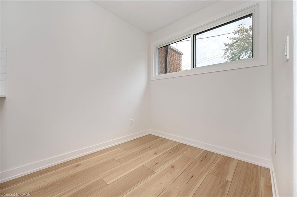 73 Woodman Drive N, Hamilton, ON - Indoor Photo Showing Other Room