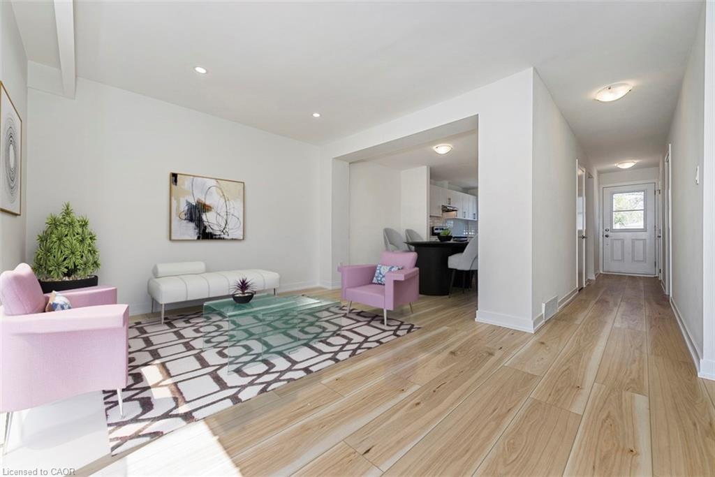 8-20 Anna Capri Drive, Hamilton, ON - Indoor