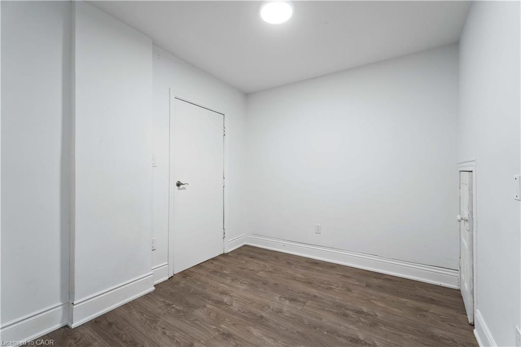 3-110 Myrtle Avenue, Hamilton, ON - Indoor Photo Showing Other Room