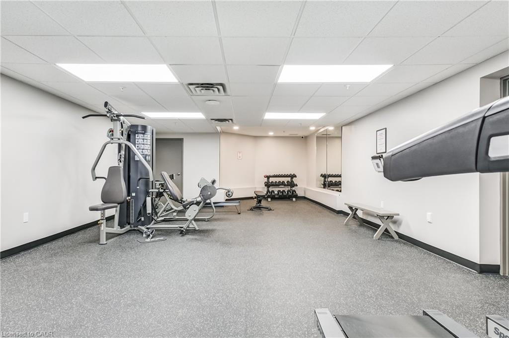809-1201 North Shore Boulevard E, Burlington, ON - Indoor Photo Showing Gym Room