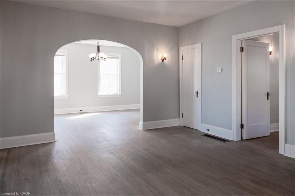 136 Robinson Street, Simcoe, ON - Indoor Photo Showing Other Room