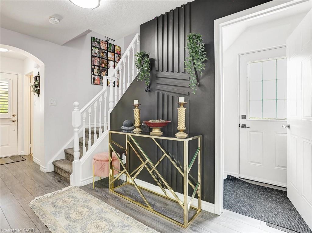 209 Briarmeadow Drive, Kitchener, ON - Indoor Photo Showing Other Room