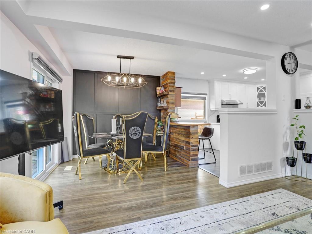 209 Briarmeadow Drive, Kitchener, ON - Indoor