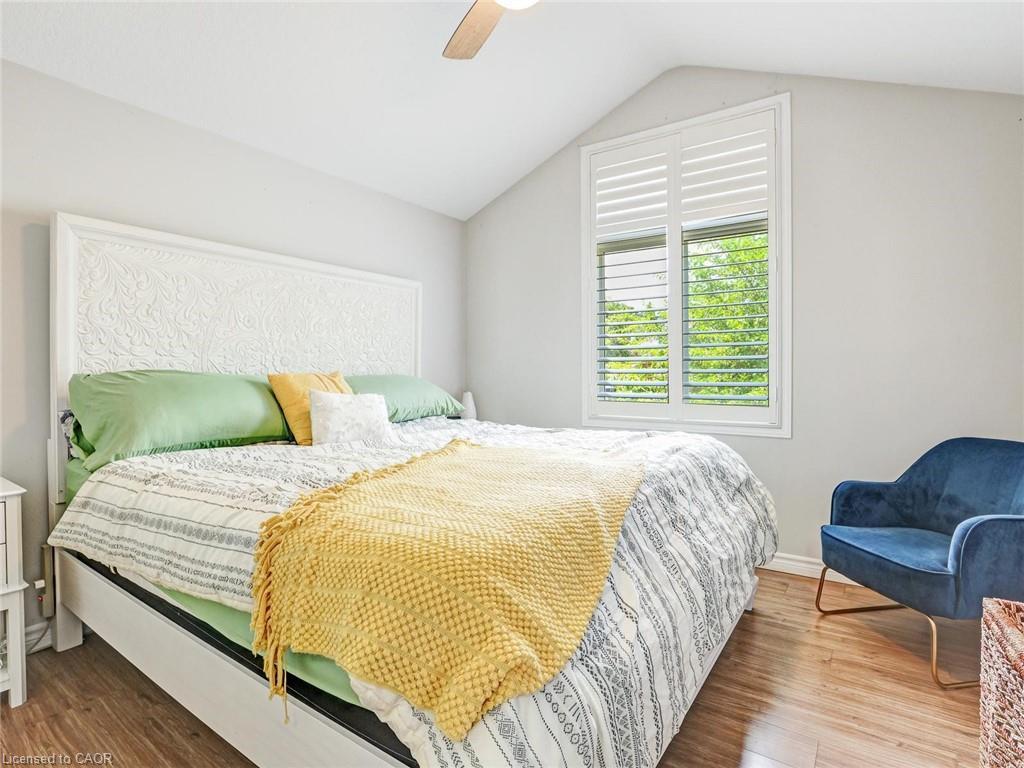 209 Briarmeadow Drive, Kitchener, ON - Indoor Photo Showing Bedroom