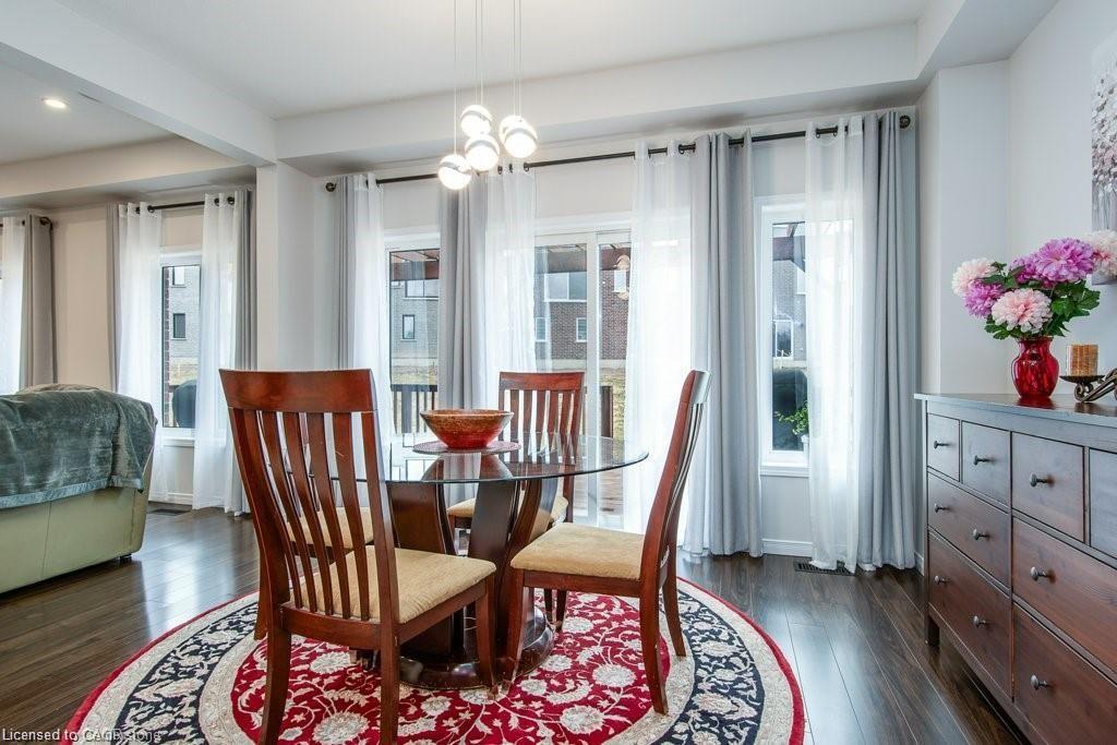 573 Sundew Drive, Waterloo, ON - Indoor Photo Showing Dining Room