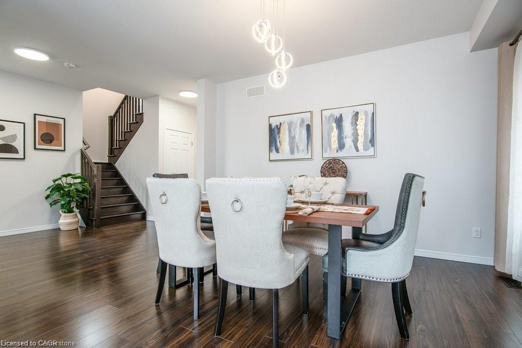 573 Sundew Drive, Waterloo, ON - Indoor Photo Showing Dining Room