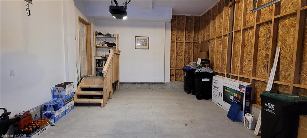 12 Mitchell Avenue, Collingwood, ON - Indoor