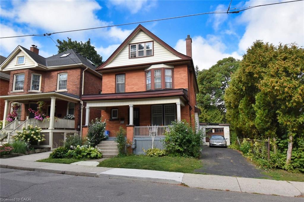 14 Spruceside Avenue, Hamilton, ON - Outdoor With Deck Patio Veranda With Facade