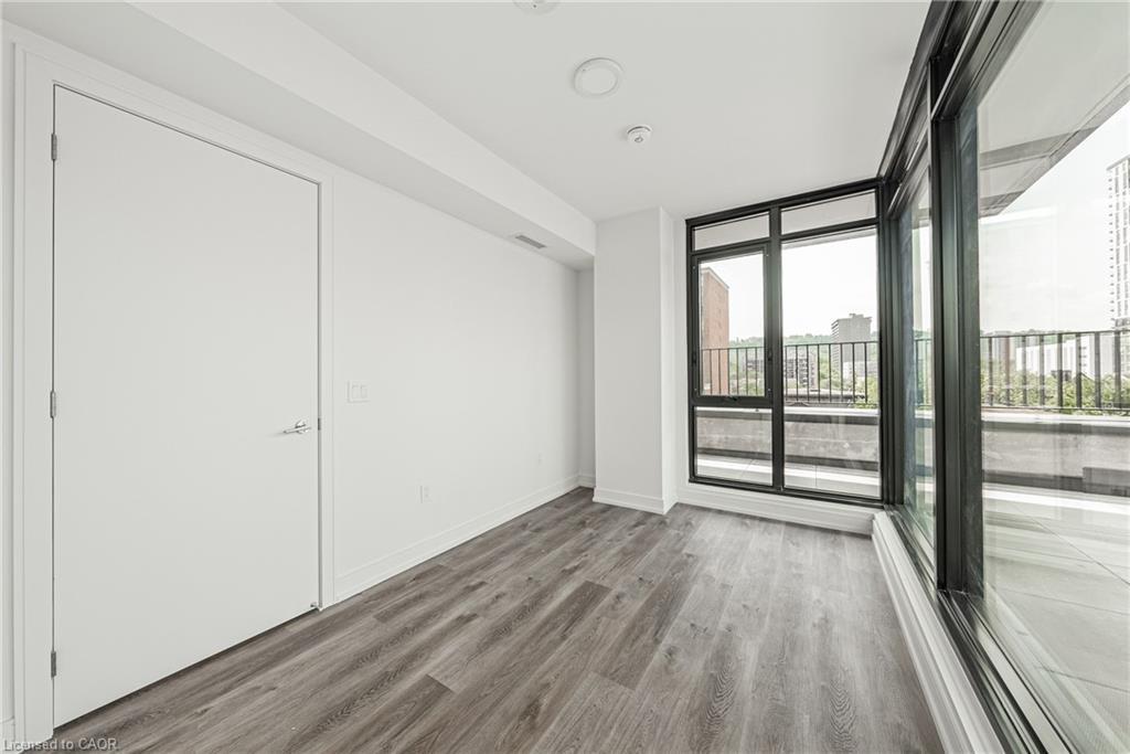 511-1 Jarvis Street, Hamilton, ON - Indoor Photo Showing Other Room