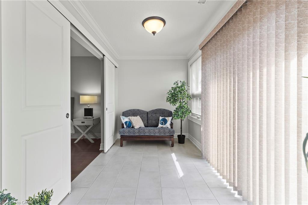 12 Nolan Trail, Hamilton, ON - Indoor Photo Showing Other Room