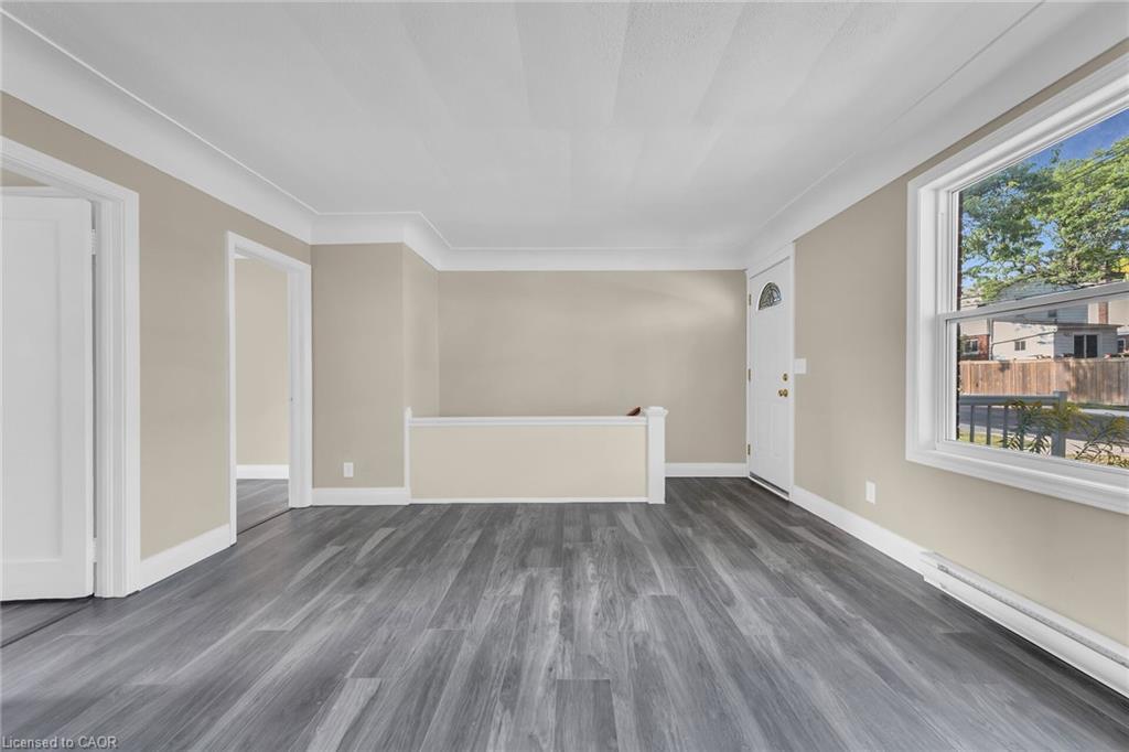 36 Macklin Street N, Hamilton, ON - Indoor Photo Showing Other Room